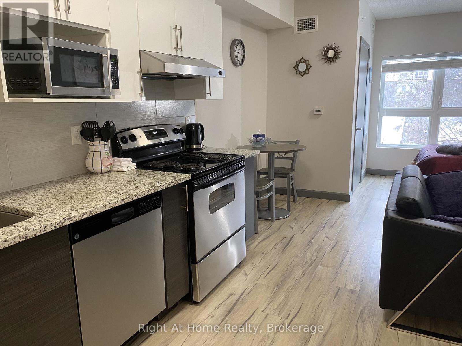 1710 - 258A SUNVIEW STREET