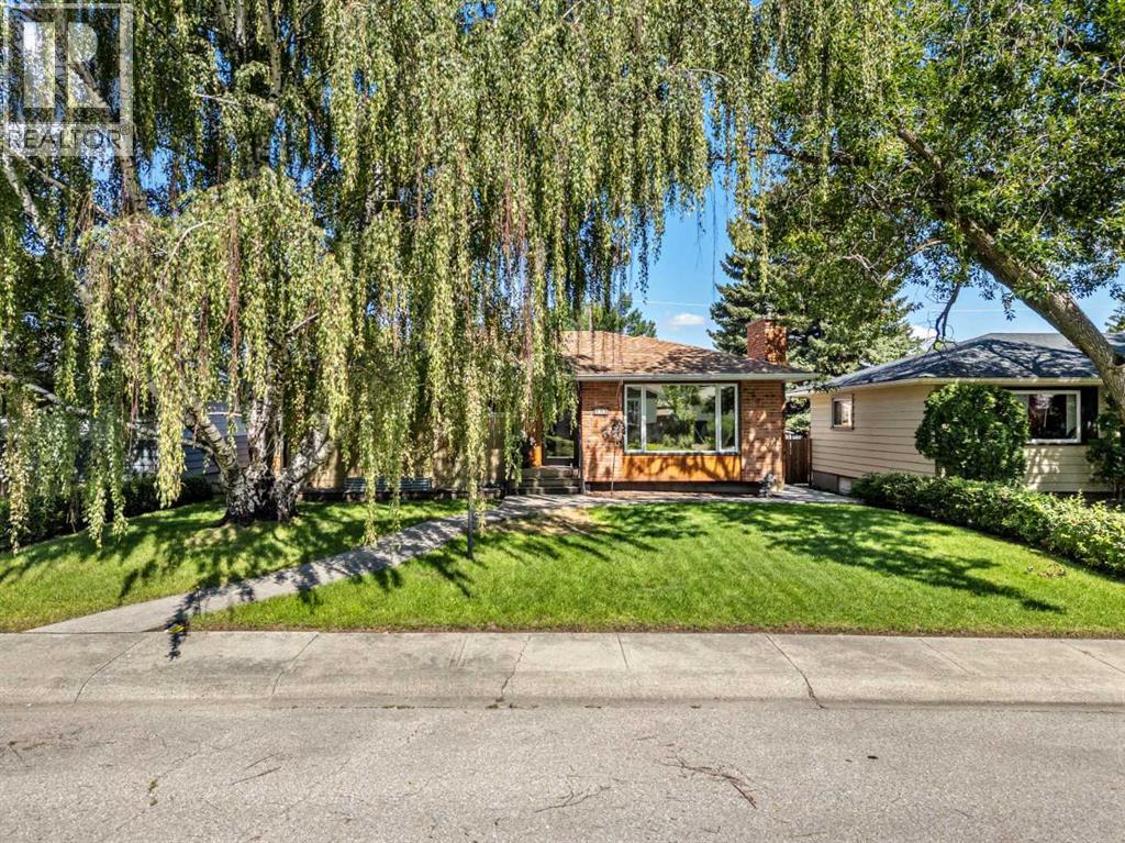 152 Fredson Drive SE