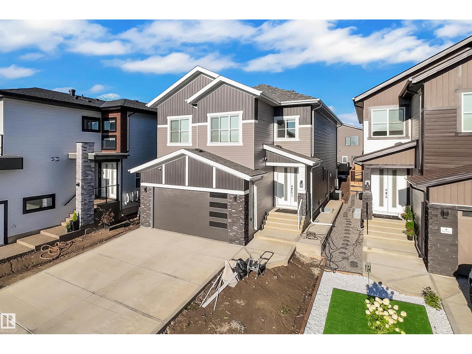 121 29a ST SW SW