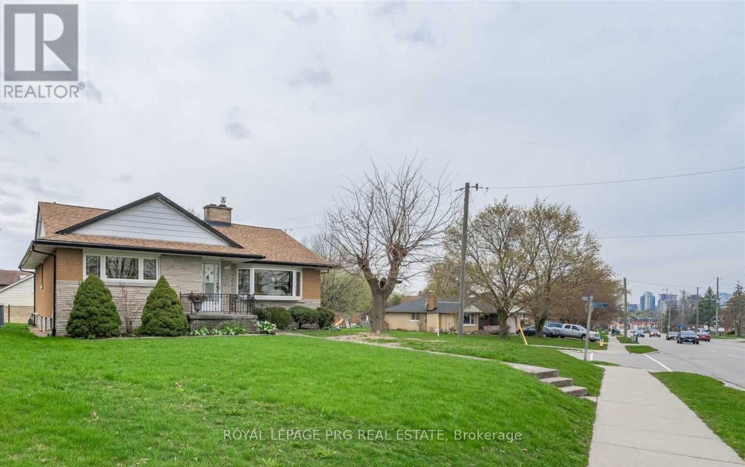 107 WEBER STREET S
