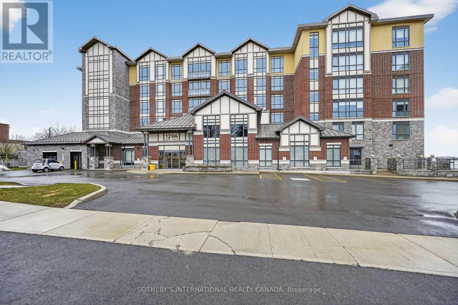 406 - 129A SOUTH STREET