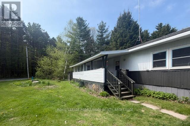 Photo 1 of 26 — 104 ELLISVILLE ROAD, Leeds and the Thousand Islands, ON K0H2N0