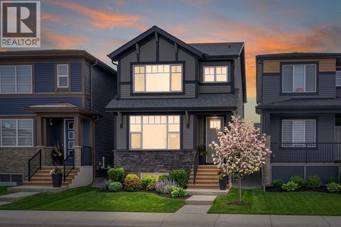 106 Corner Glen Grove NE Calgary AB T3N2S3