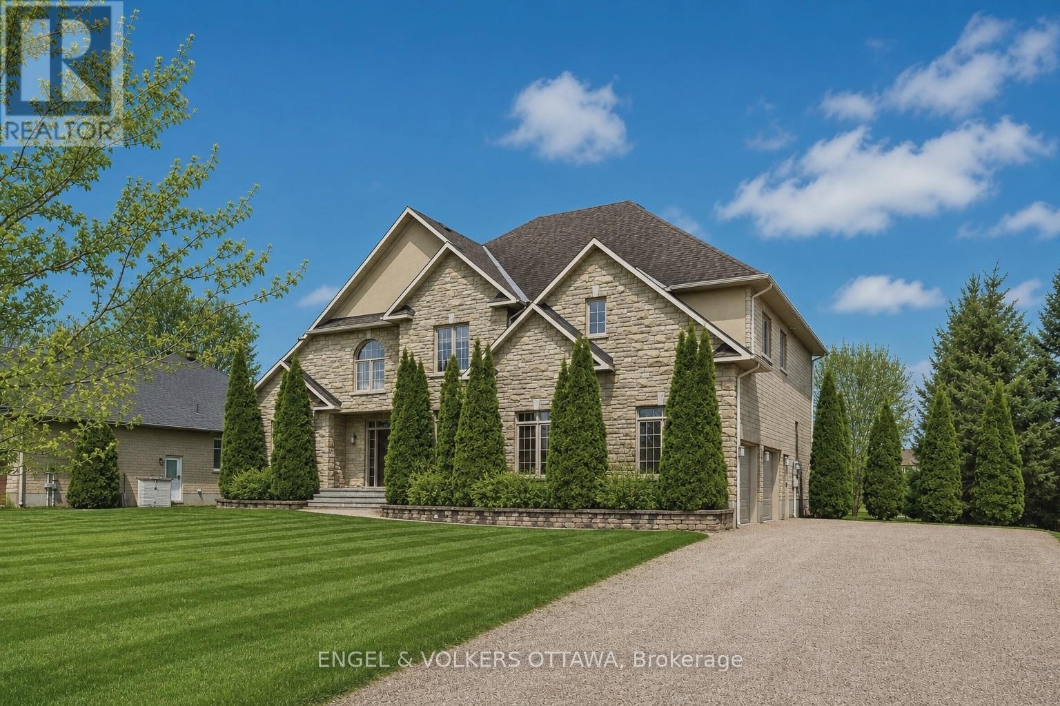 6842 SOUTH VILLAGE DRIVE