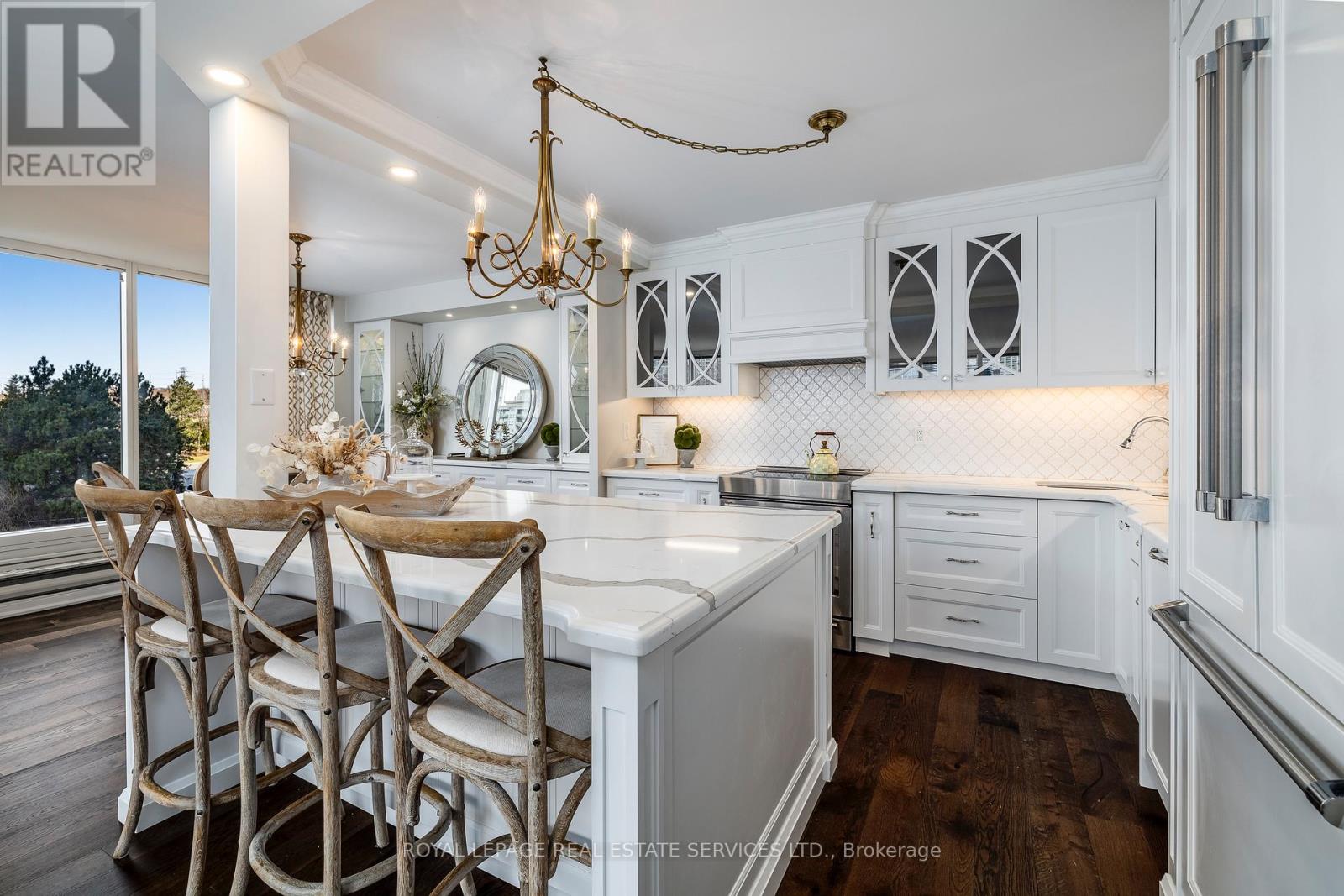 309 - 1 PALACE PIER COURT