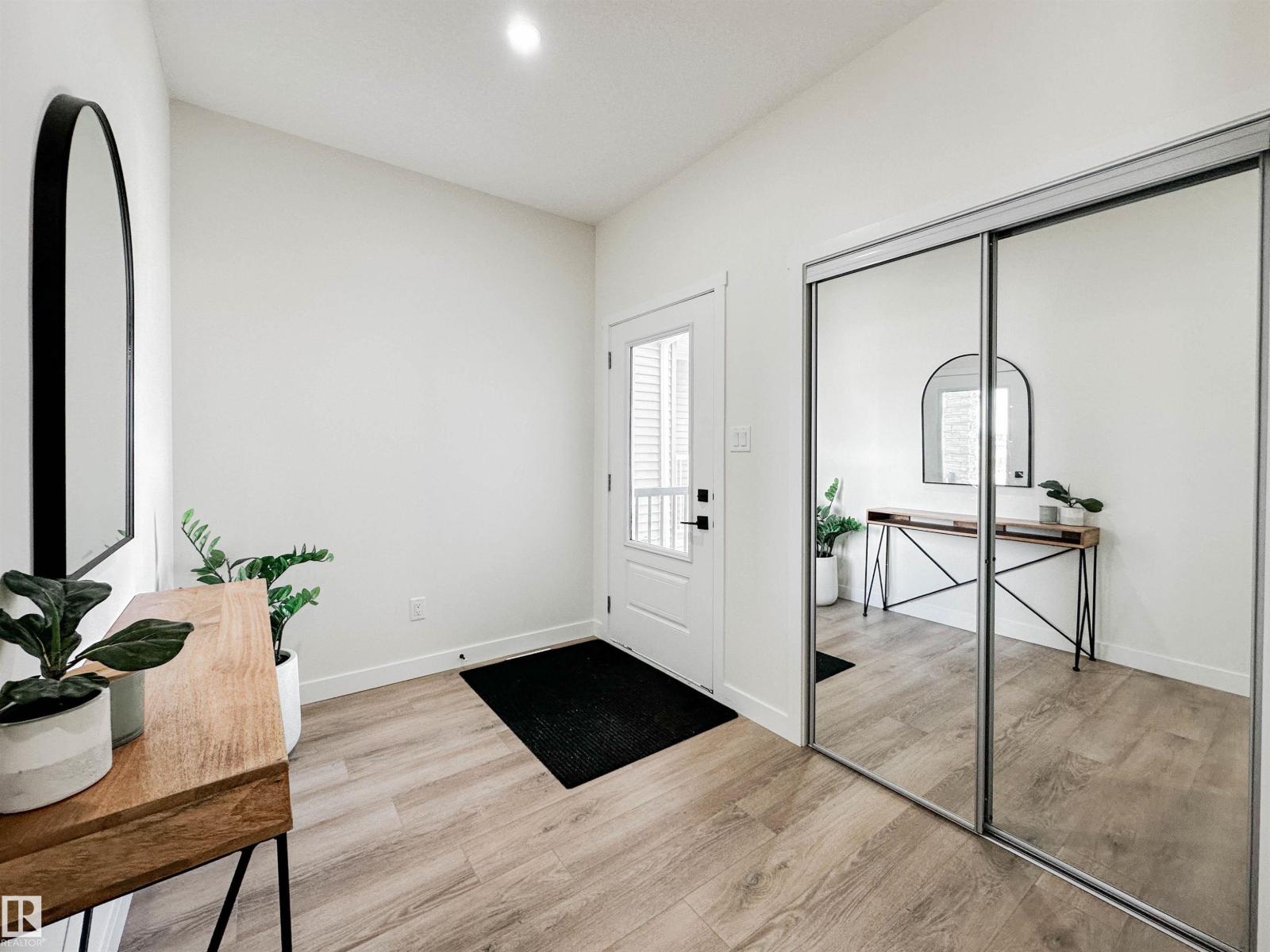 13007 213 ST NW