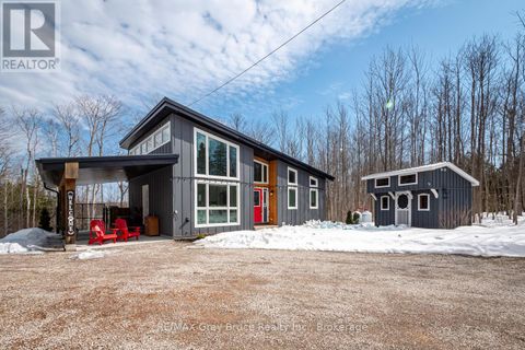 78 MAPLE DRIVE Northern Bruce Peninsula ON N0H1Z0