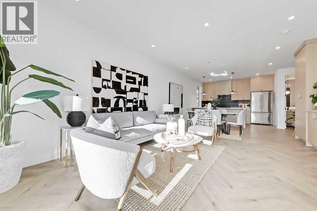 4, 1524 29 Avenue SW