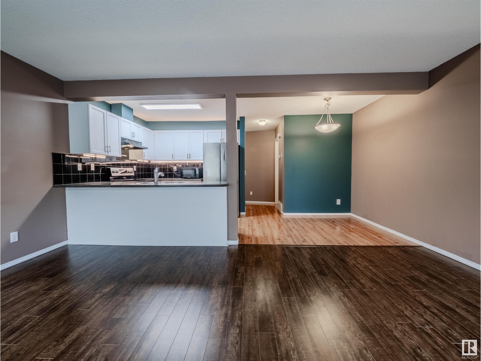 #66 230 EDWARDS DR SW