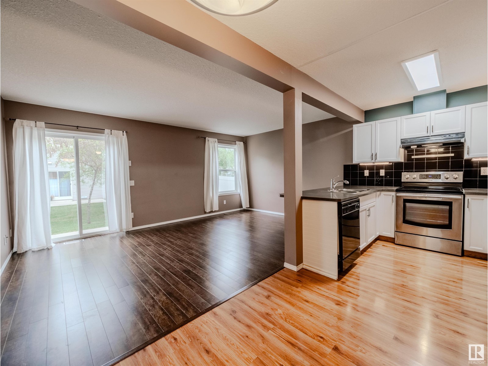 #66 230 EDWARDS DR SW