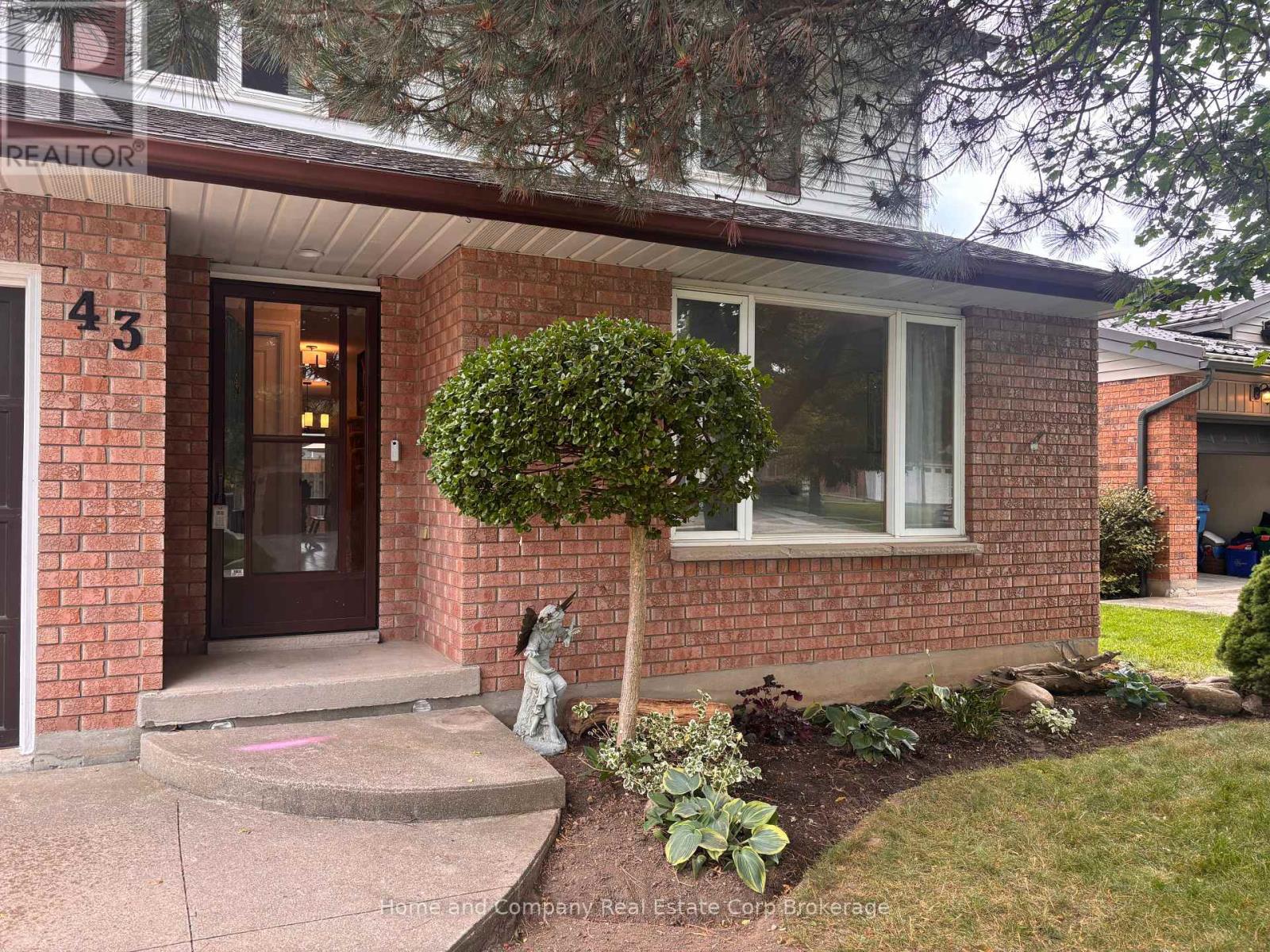 43 MCGREGOR STREET