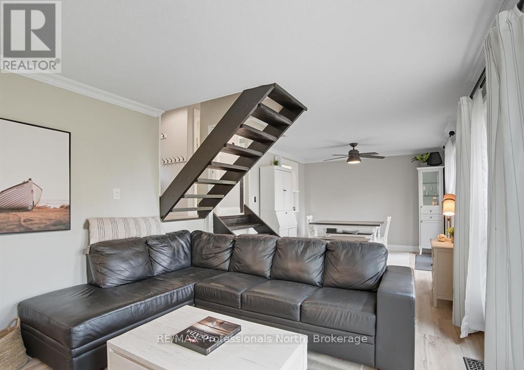 1755 SKYLINE DRIVE