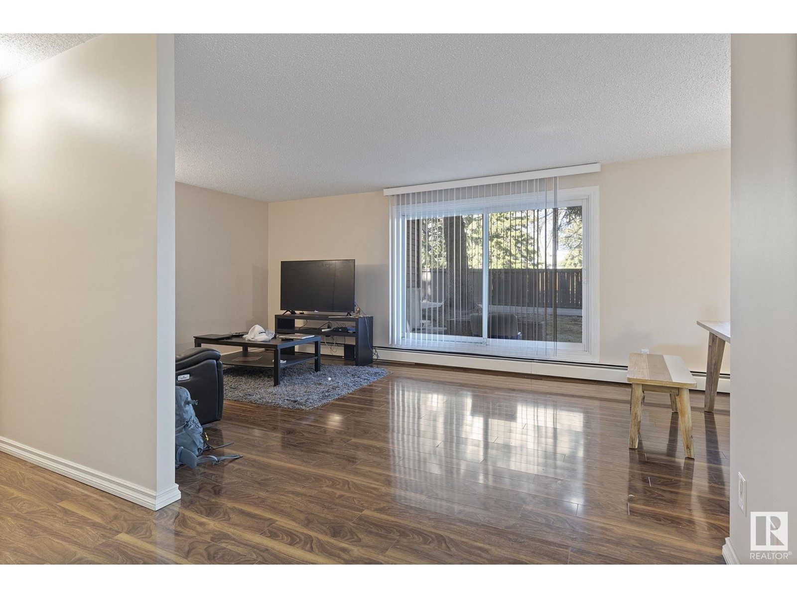 #109 5520 RIVERBEND RD NW