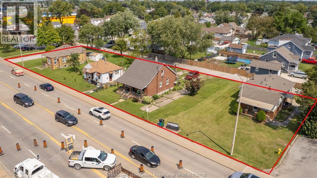 2656, 2664, 2668, 2676 HOWARD AVENUE