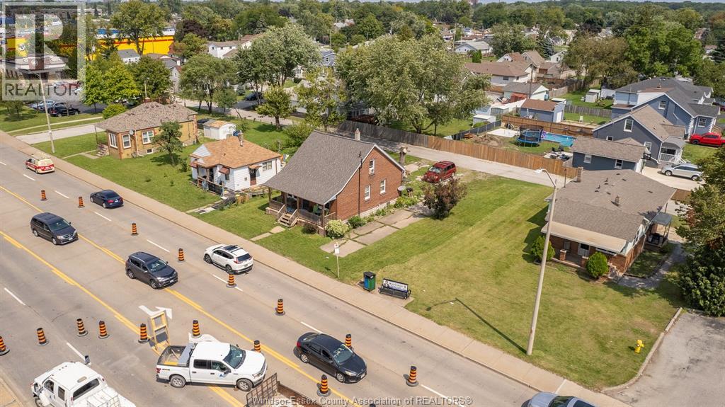 2656, 2664, 2668, 2676 HOWARD AVENUE