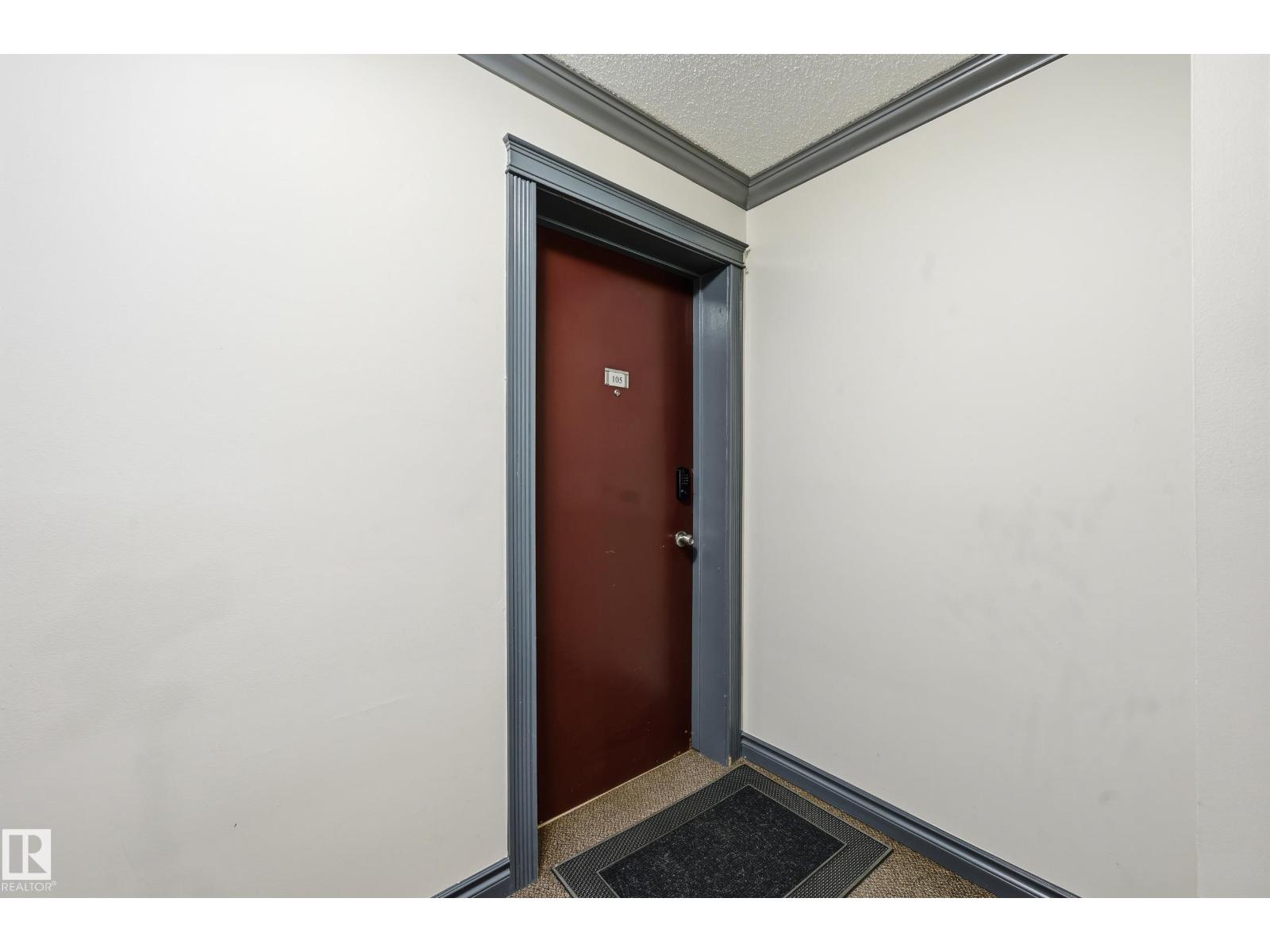 #105 7204 81 AV NW