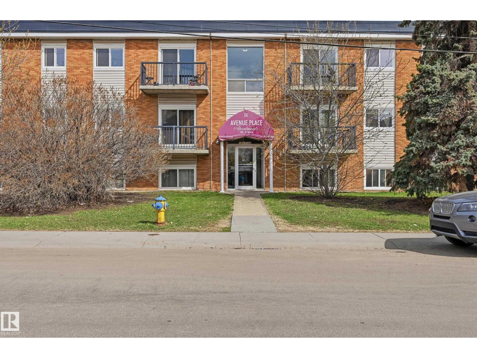 #105 7204 81 AV NW