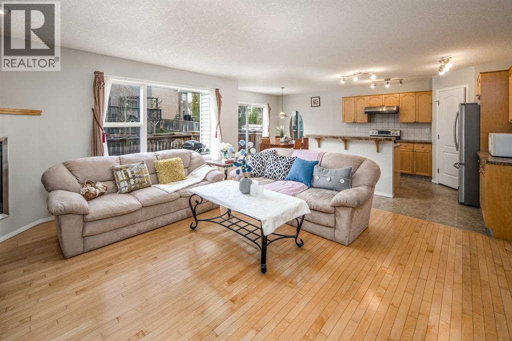 96 Panamount Manor NW