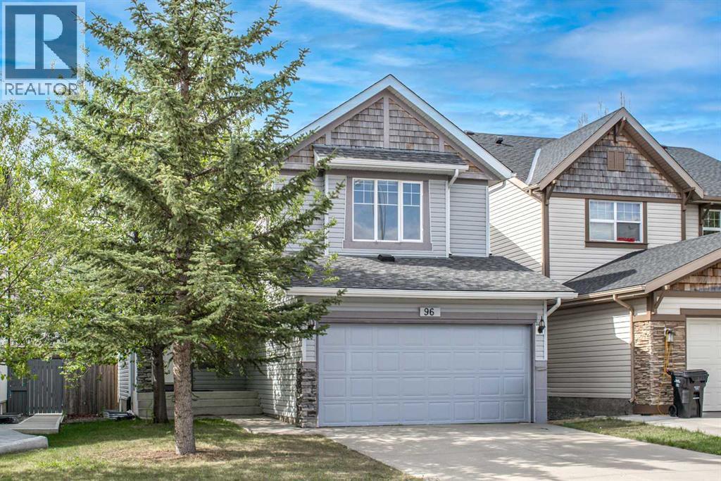 96 Panamount Manor NW