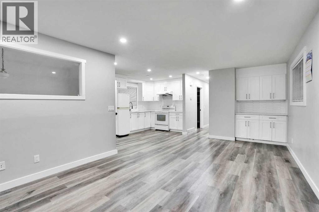 6081 Martingrove Road NE