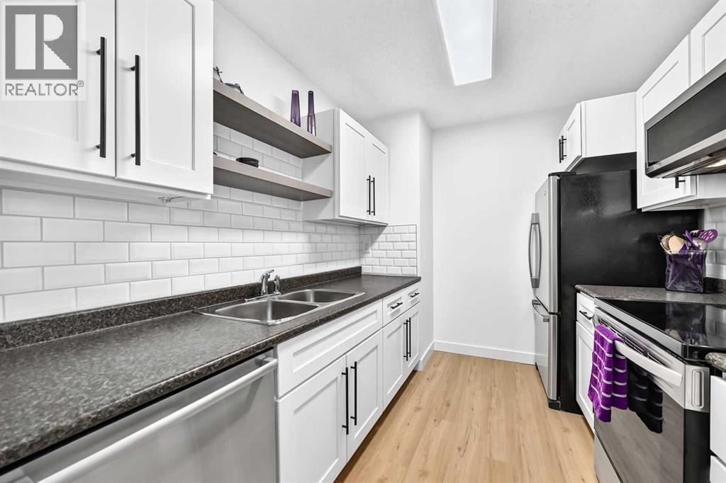 D, 109 Stanley Avenue
