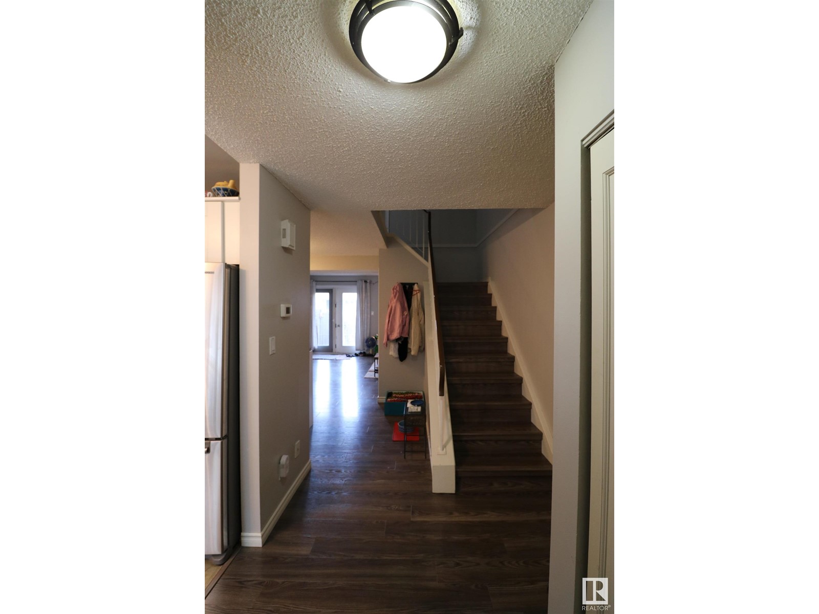 2119 141 AV NW