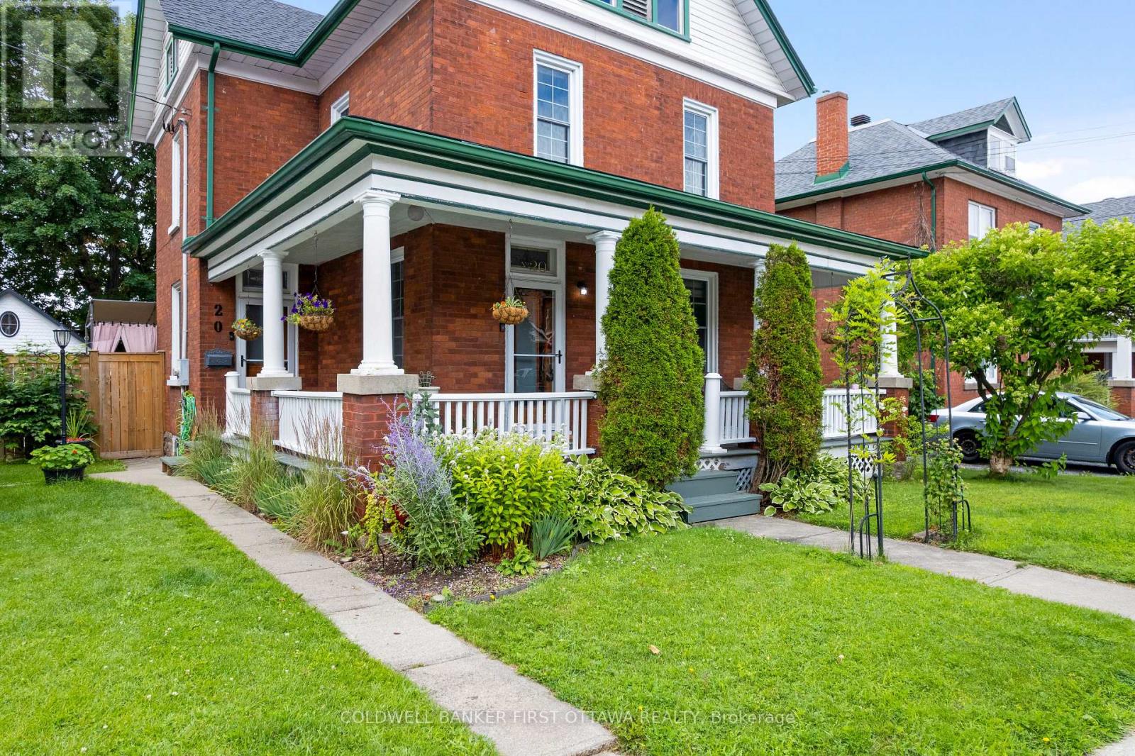 20 MCEWEN AVENUE
