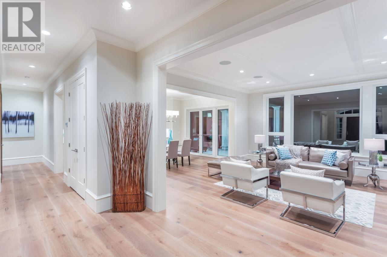 1054 MAGNOLIA WAY
