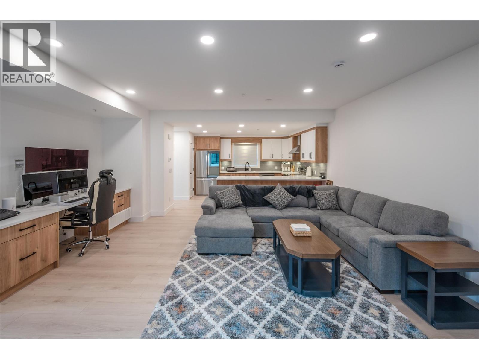 10615 ELLIOTT Street Unit# 108