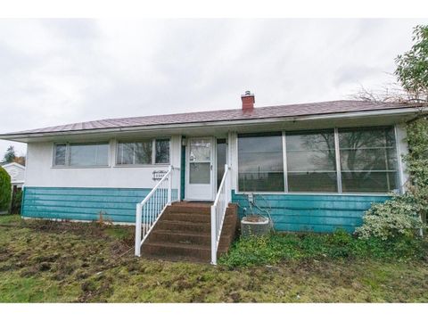 33569 5TH AVENUE Mission BC V2V1W7