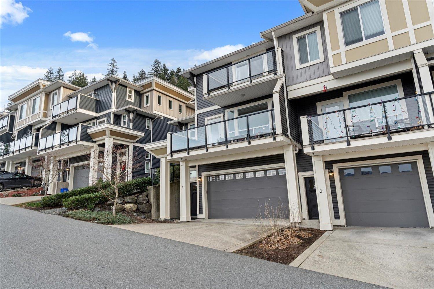 4 6026 LINDEMAN STREET|Promontory