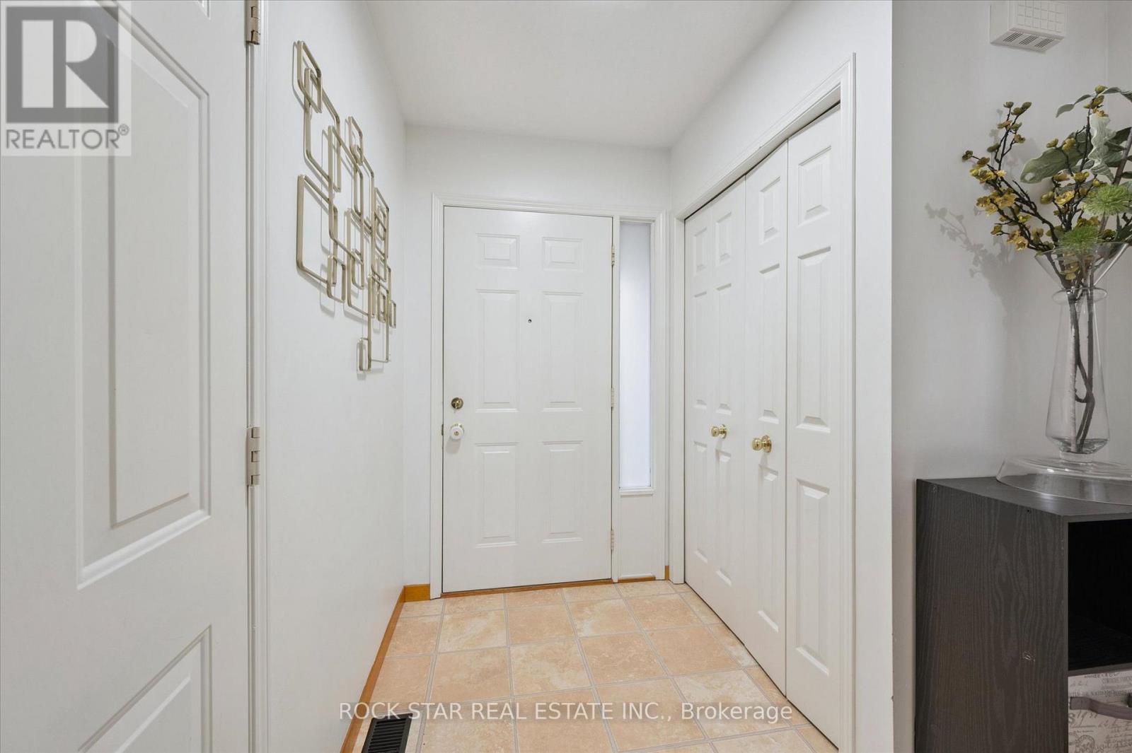 267 GREY FOX DRIVE