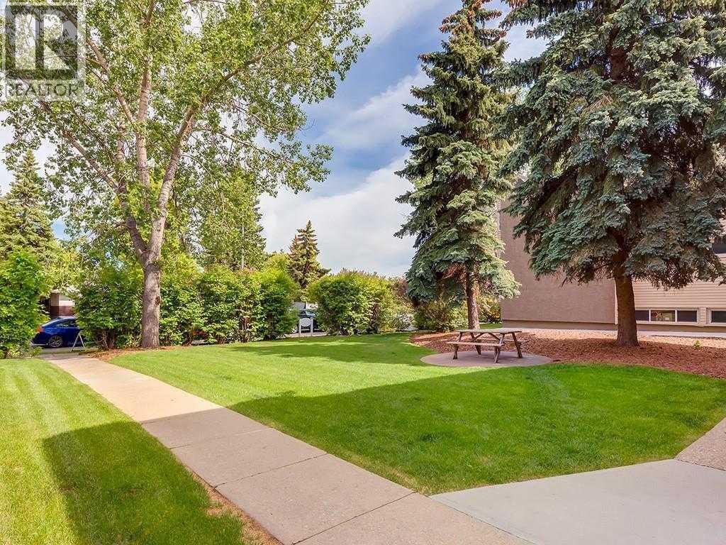 210, 8231 Elbow Drive SW