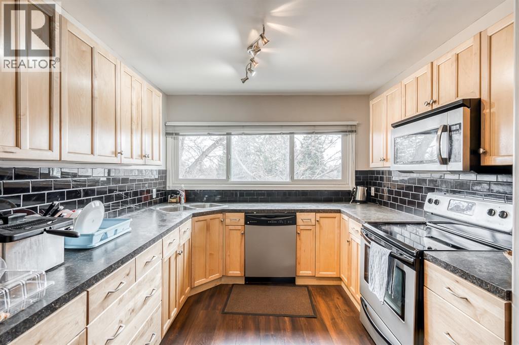 210, 8231 Elbow Drive SW