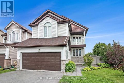 221 HILLPARK HIGH STREET Ottawa ON K1W0B5