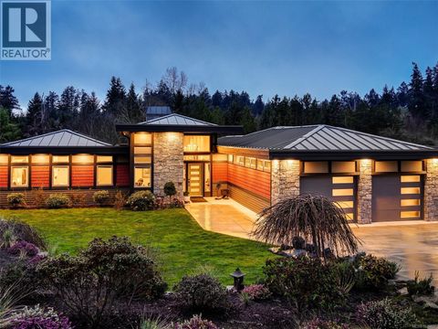 1096 Maple Rd North Saanich BC V8L5P5