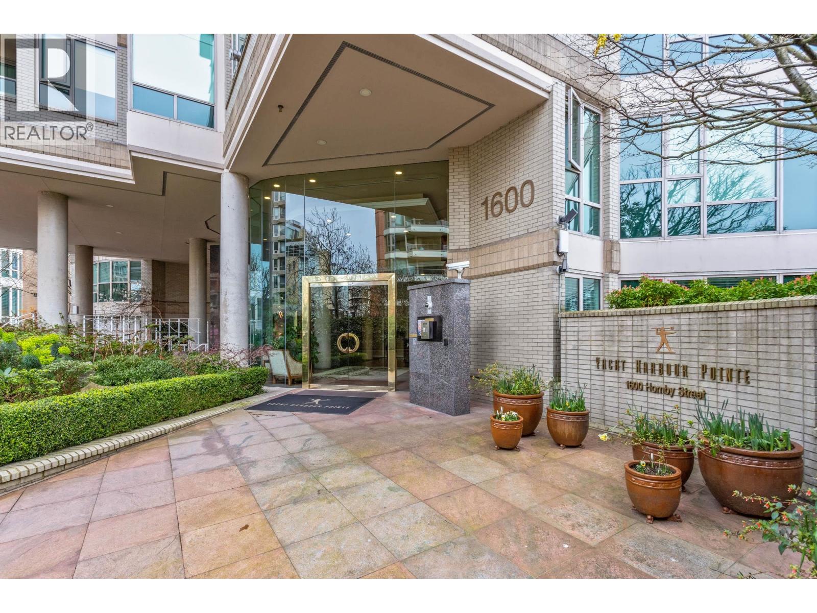 504 1600 HORNBY STREET