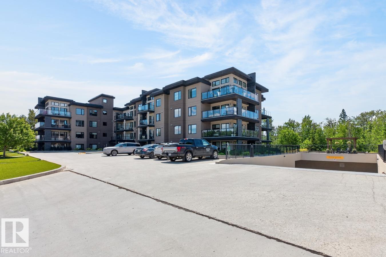 #207 5025 EDGEMONT BV NW