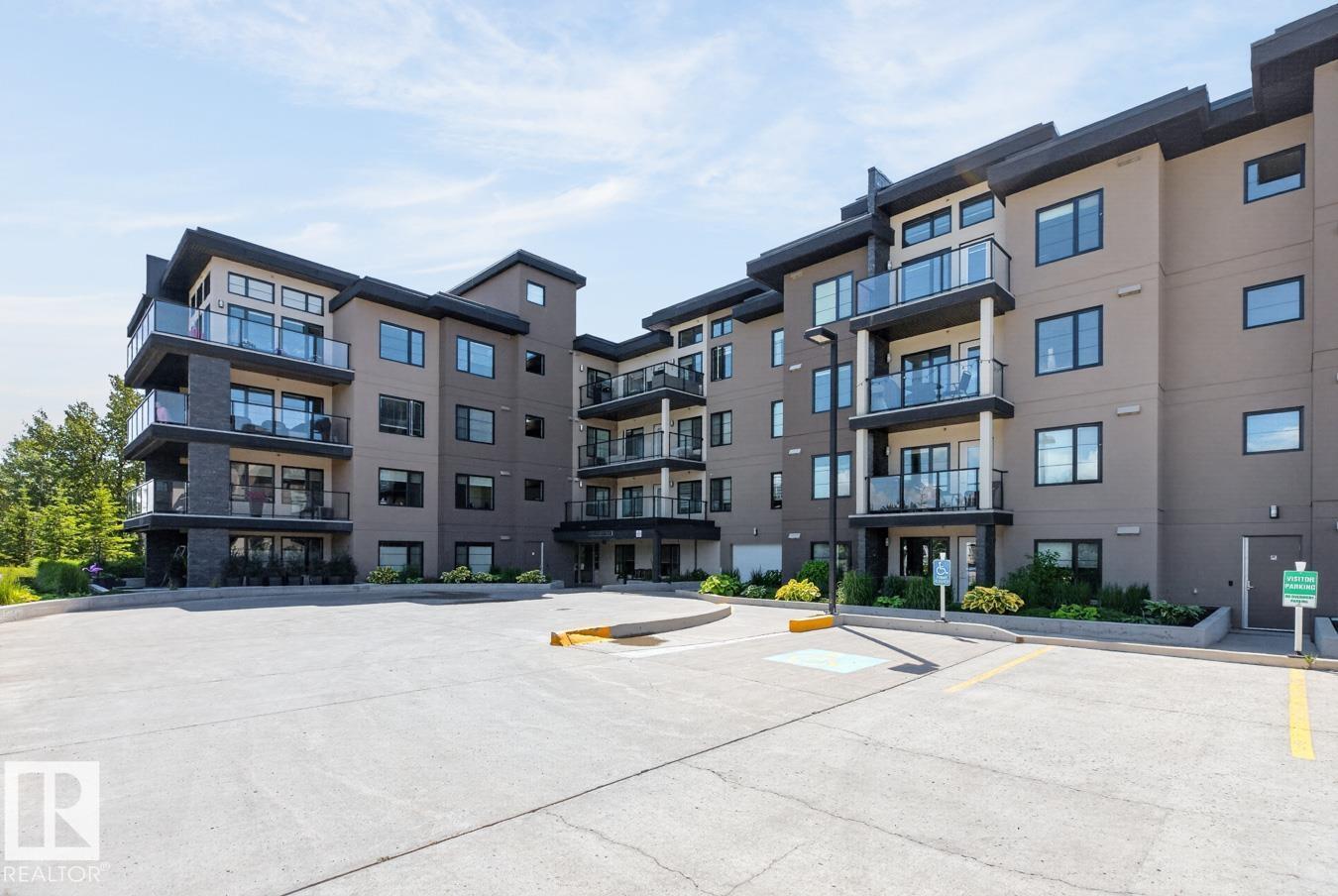 #207 5025 EDGEMONT BV NW