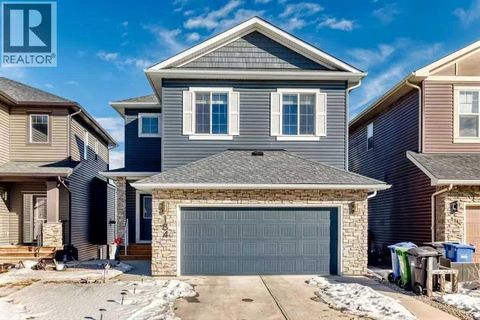 184 Sherview Grove NW Calgary AB T3R0Y4