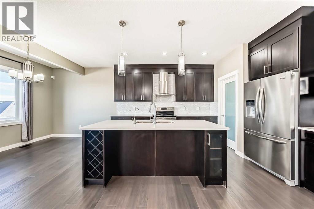 184 Sherview Grove NW