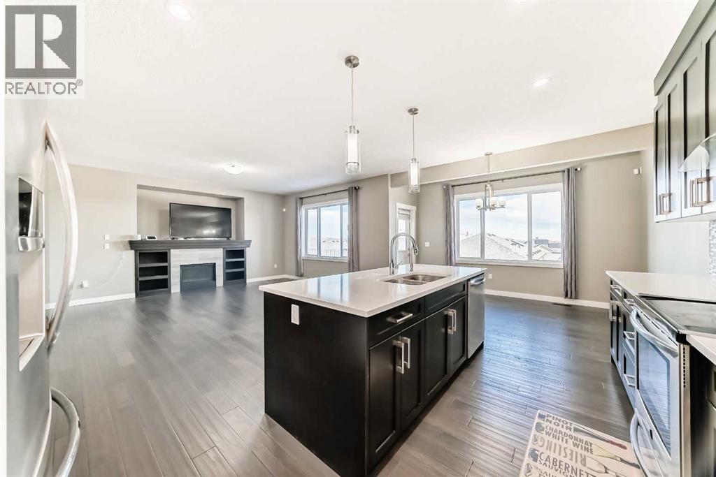 184 Sherview Grove NW