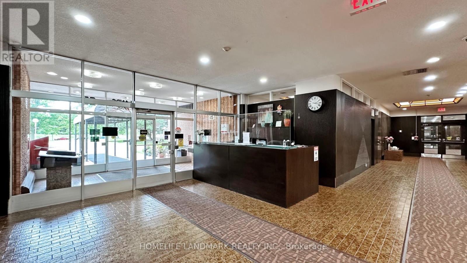 1001 - 25 SILVER SPRINGS BOULEVARD