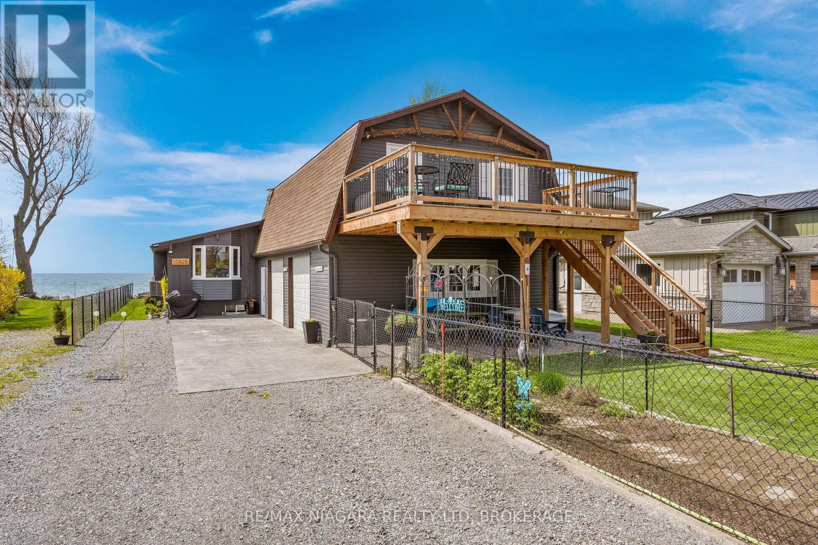 10825 LAKESHORE ROAD W