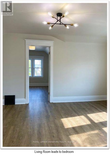 UPPER - 13 DELAWARE STREET