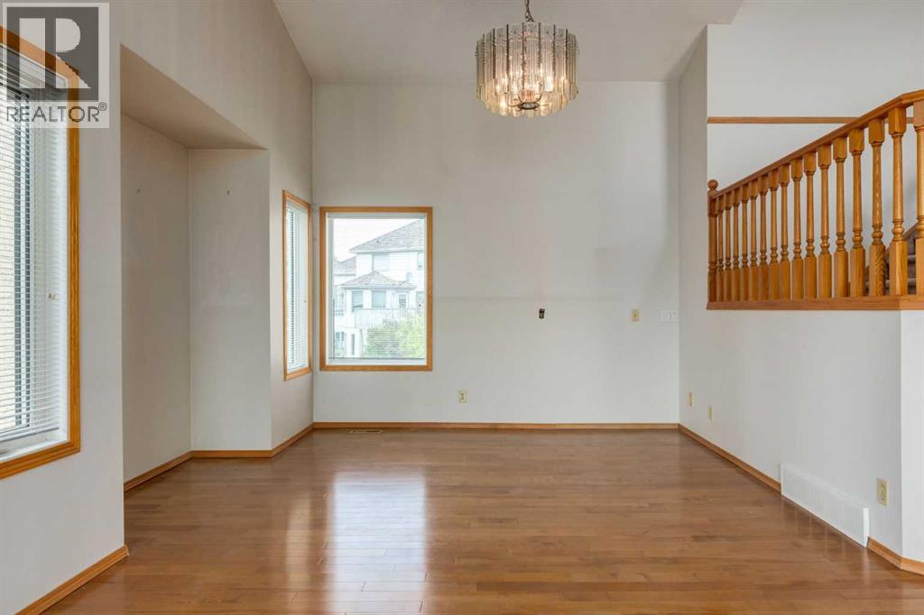 183 Edgevalley Circle NW