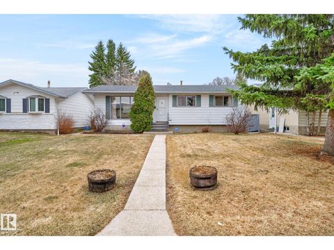 17 BROOKSIDE CR Spruce Grove AB T7X1B8