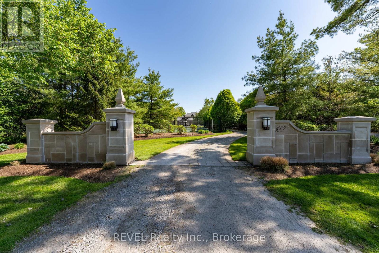 3067 THUNDER BAY ROAD