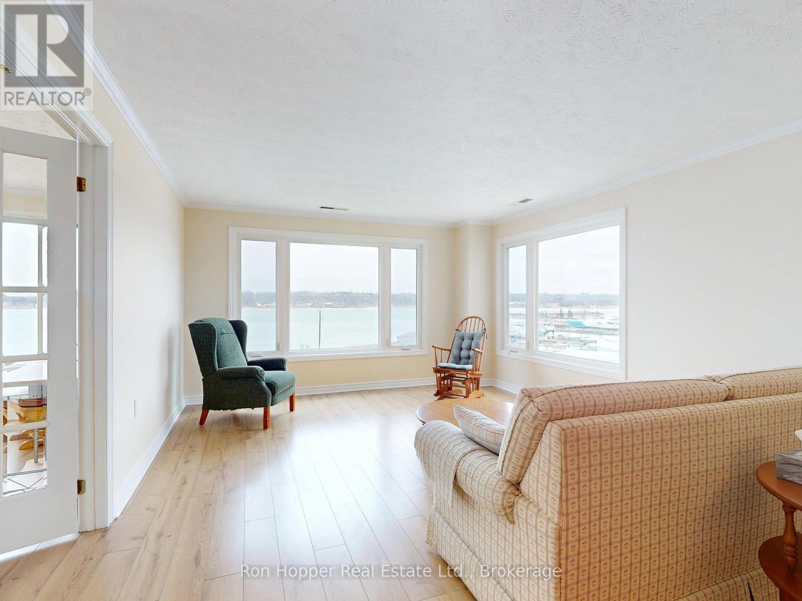 303 - 2555 3RD AVENUE W