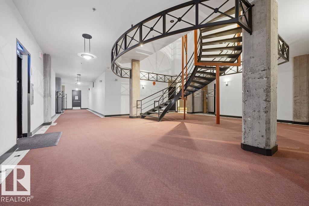 #104 10330 104 ST NW